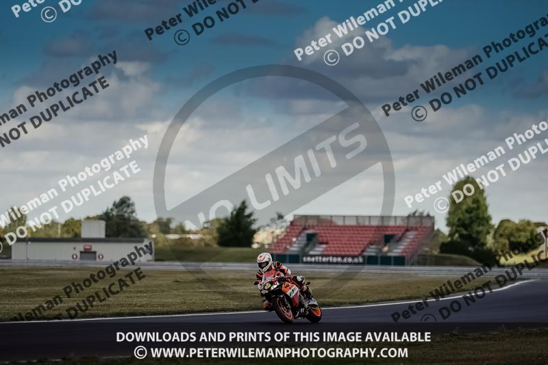 enduro digital images;event digital images;eventdigitalimages;no limits trackdays;peter wileman photography;racing digital images;snetterton;snetterton no limits trackday;snetterton photographs;snetterton trackday photographs;trackday digital images;trackday photos